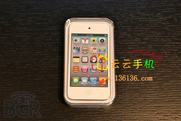 ֻǻ ɫ°iTouch 4ͼ