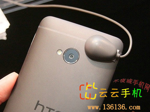 ʸĺAndroid콢 HTC Oneͼ